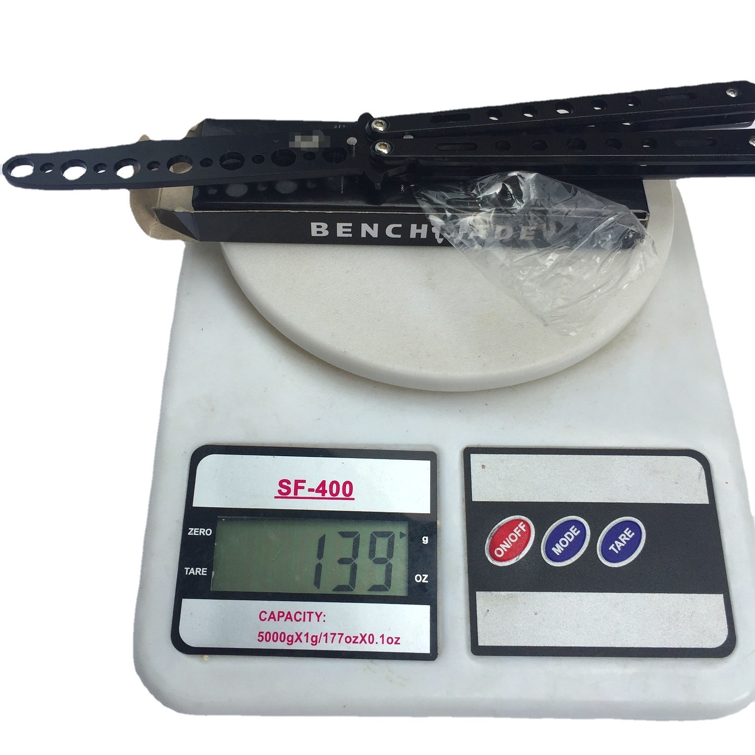 New American butterfly swing knife, uncut fruit peel knife, fruit peeler knife, training knife, cool practice knife Item Picture