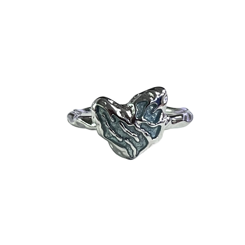 Minimalist heart-shaped plain ring open ring for women, a unique design sense, light luxury, sweet and cool, fashionable and versatile ring, autumn and winter accessories Item Picture