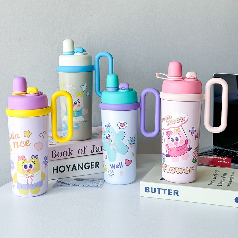 Giant insulated cup cartoon doll, high appearance level for girls, straw cup, portable student with handle, double drinking cup full figure