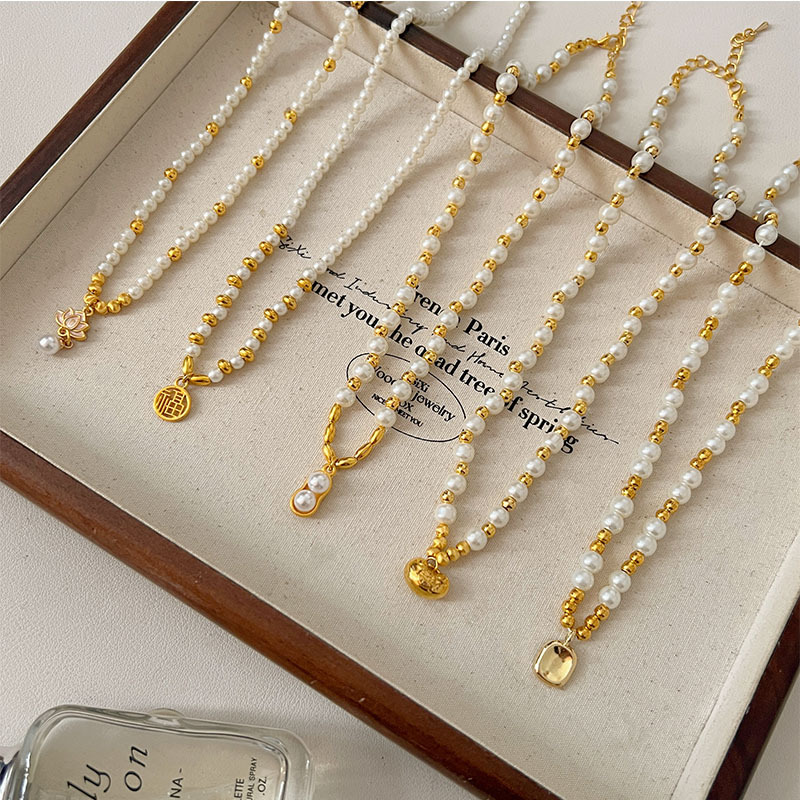 s925 pure silver round Shijia pearl necklace, fashionable and versatile, elegant collarbone chain, individual, simple and high-end necklace full figure