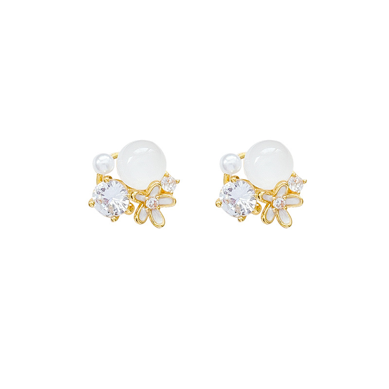 Micro-inlaid zircon pearl flower earrings, a light luxury and niche design for women, exude a sense of sophistication. Cat's eye stone ear studs, a stylish and trendy accessory Item Picture