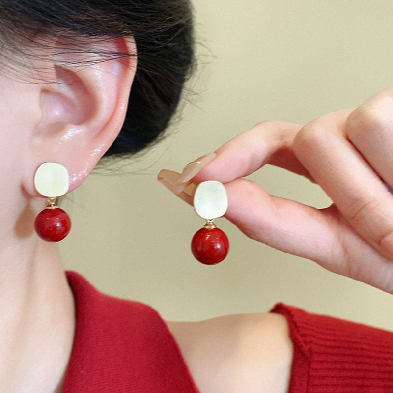 Ankela Red round pearl Stud earrings for Women's unique retro style 2025 Autumn/Winter High-end New Year earrings wholesale details Picture