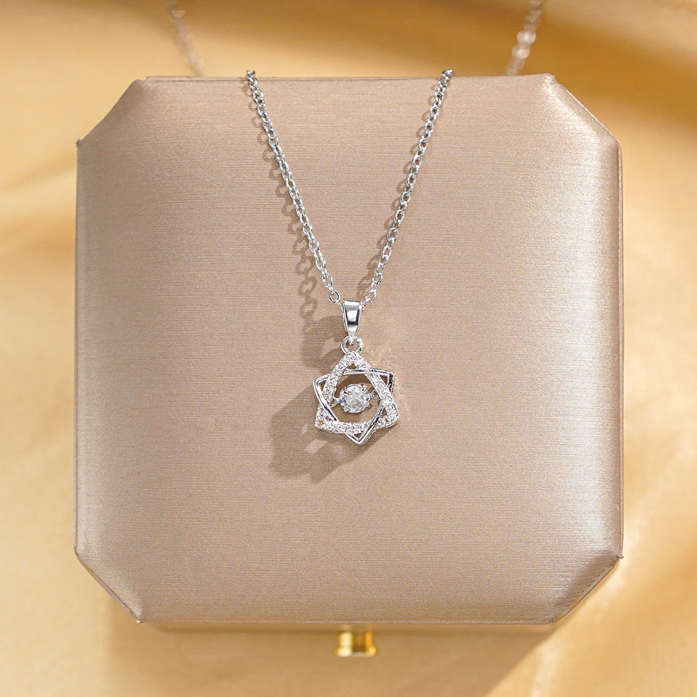 A silver full-diamond, dynamic hexagonal titanium steel necklace with a unique feminine charm and a light luxury design, a popular collarbone chain accessory full figure