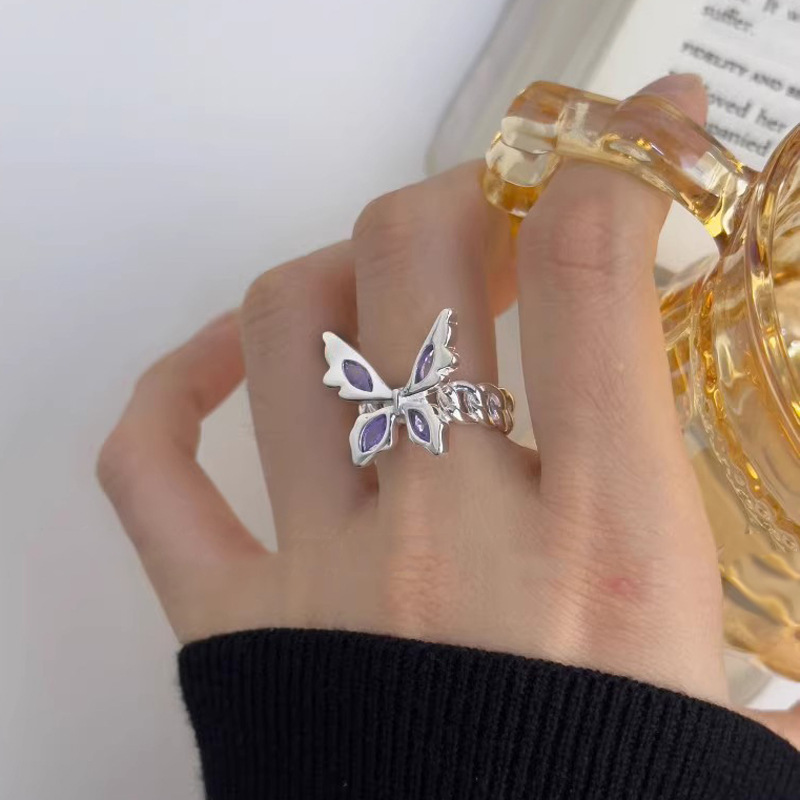 This niche and light luxury design purple diamond zircon butterfly opening ring is unique, versatile on Instagram, and exudes a simple and elegant charm. It's a trendy ring for women details Picture