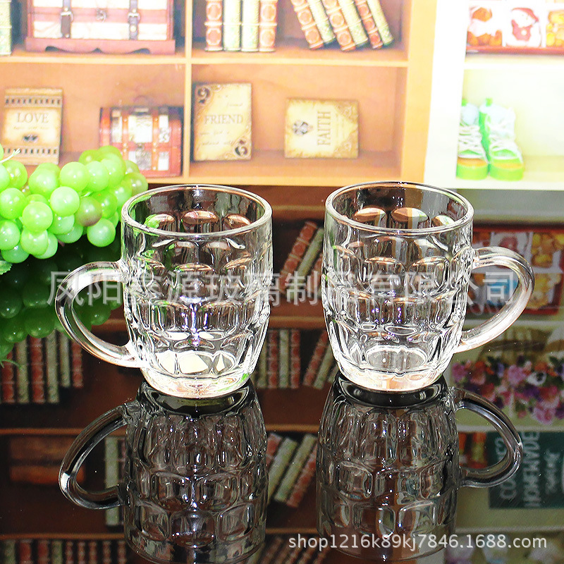 The manufacturer supplies two-piece sets of glass mugs in color boxes, cute little pineapple cups and beer mugs as event gifts Specification drawing