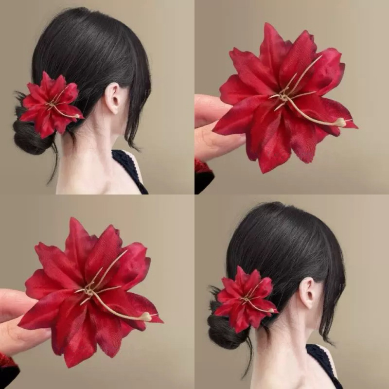 A stylish red faux lily flower fringe with an ins hairpin for taking photos, a high-end and elegant hair accessory and a versatile hair clip details Picture