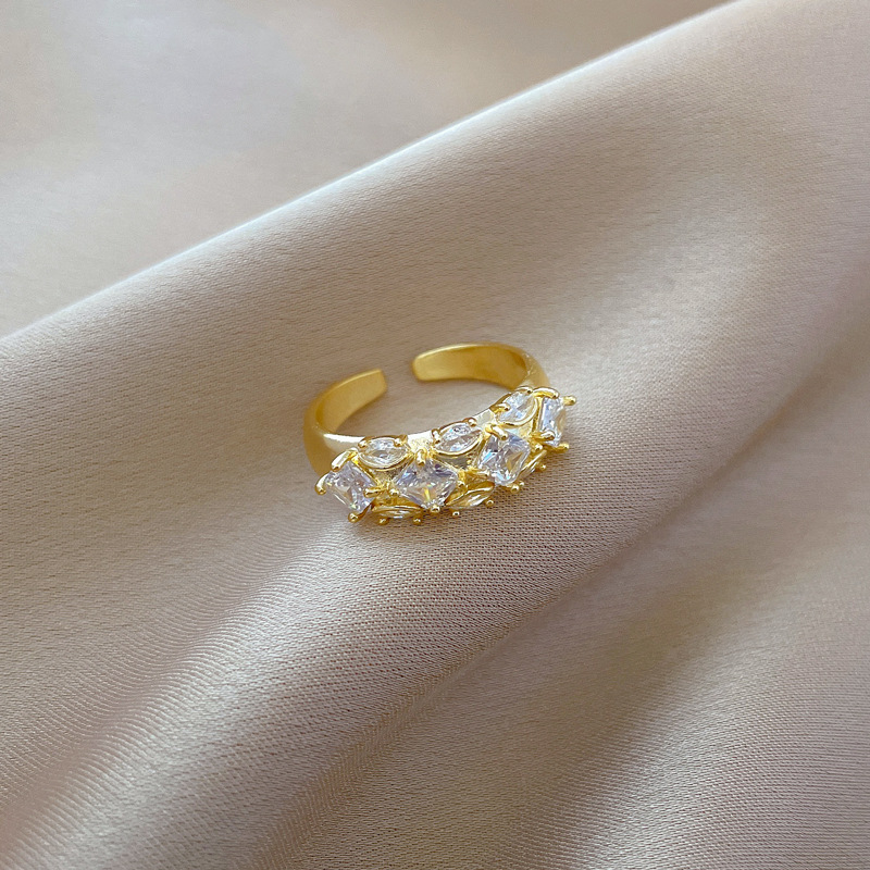 【 Real Gold 】 Square full zirconium wedding ring, adjustable ring opening, simple jewelry, Japanese-style ring couple rings Specification drawing