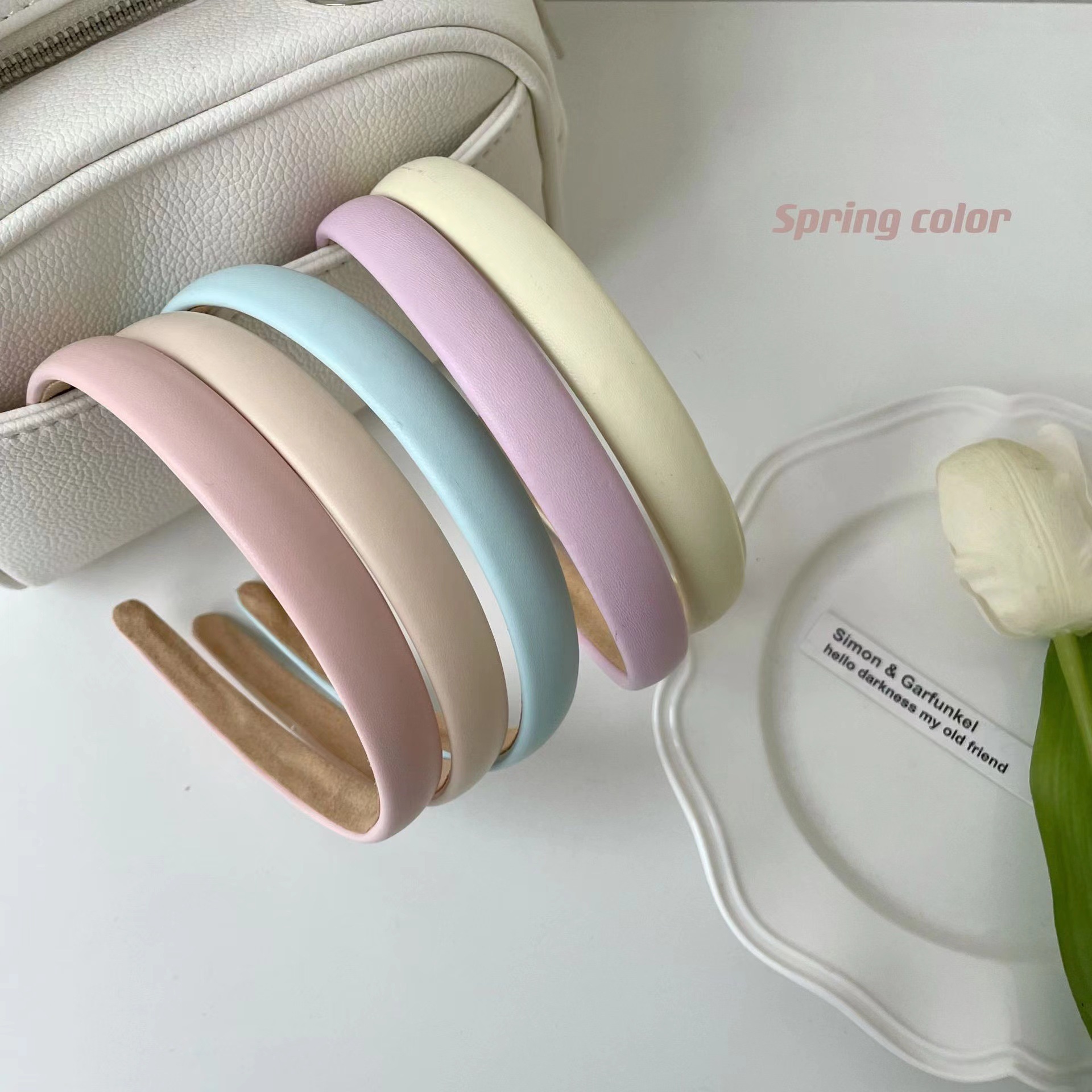 2022 Spring Cream mousse leather colored macaron Korean PU leather 1CM wide edge INS headband for girls Specification drawing