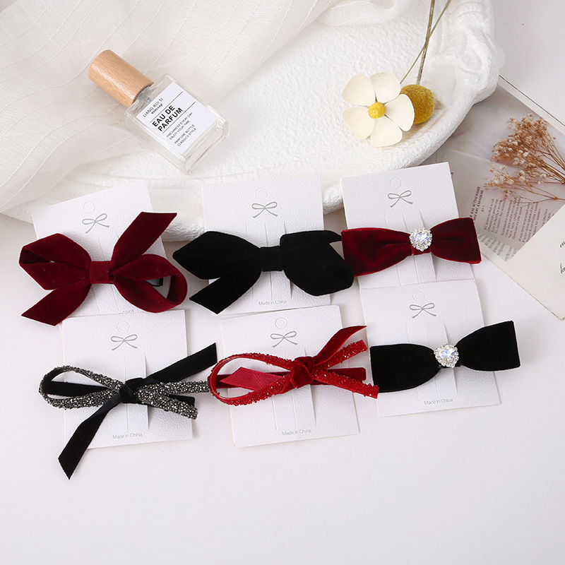 2024 Red New Year hair accessories, simple bow, silk, cute bangs, women's forehead side clips details Picture