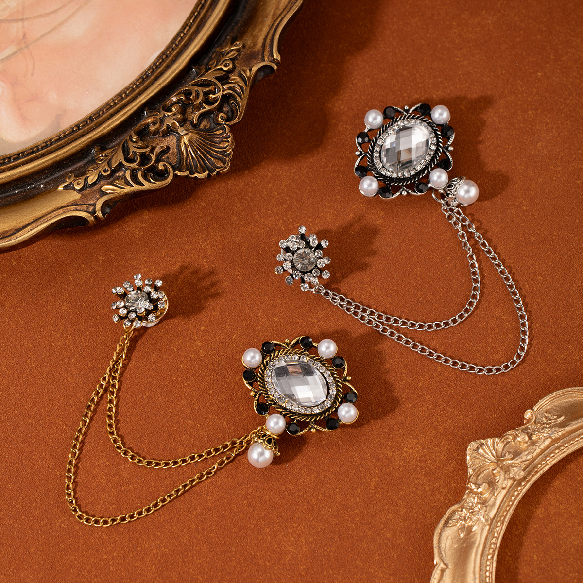 European and American retro British style pearl brooch, fashionable men's suit accessories, gemstone chain, diamond-encrusted firework brooch details Picture