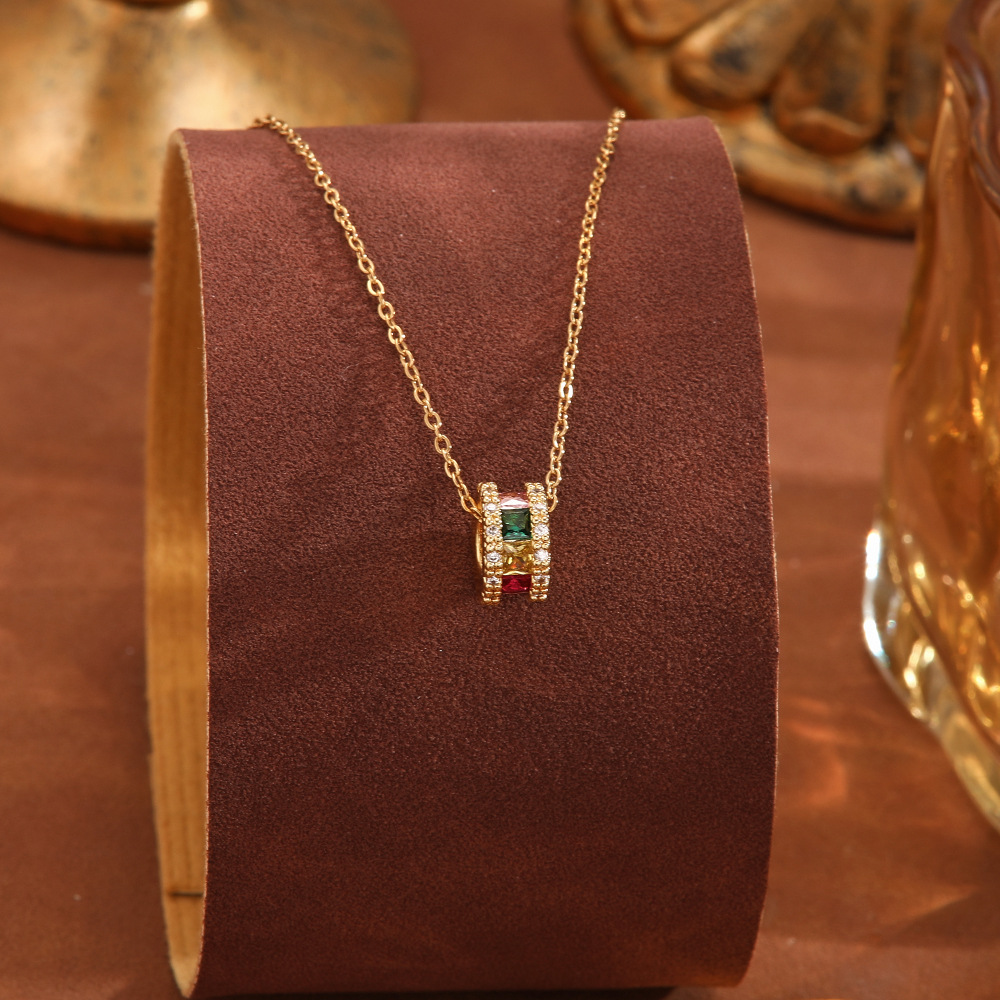 Cross-border European and American titanium steel necklace for women, light luxury and high-end feel, copper micro-inlaid colored zircon heart pendant collarbone chain accessory Application Scenario