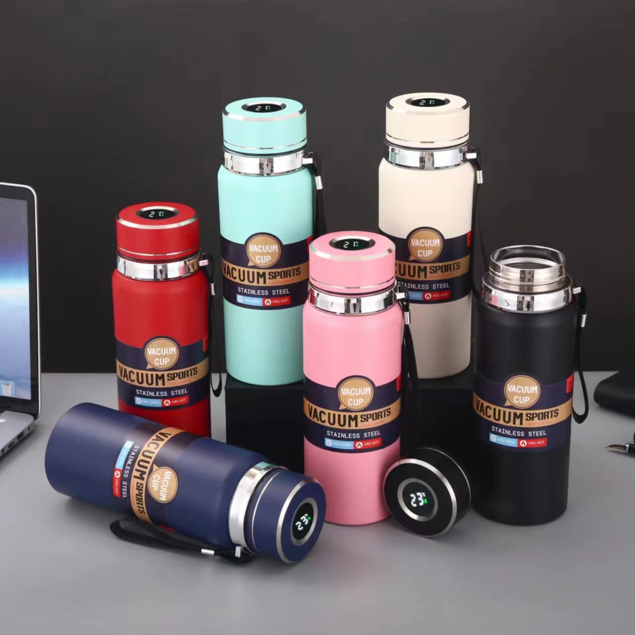 Stainless steel vacuum insulated cup, men's insulated cup, Douyin bestseller, hanging insulated cup, smart temperature display insulated cup full figure