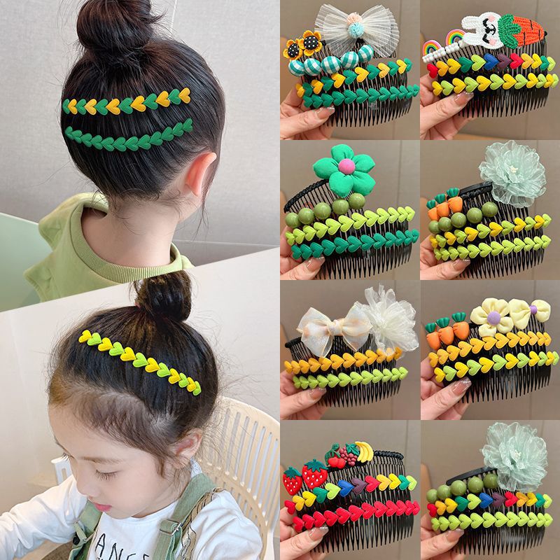 Children's heart-shaped colorful hair clips, adult hair combs, a magic tool for organizing broken hair at the back of the head, hair clips, and forehead bangs clips Application Scenario