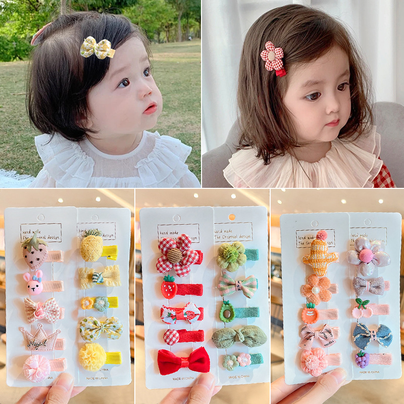 Baby hair clips for girls with less hair won't damage the hair. Adorable and super cute for infants and toddlers. Hair clips, small clips, and headwear details Picture