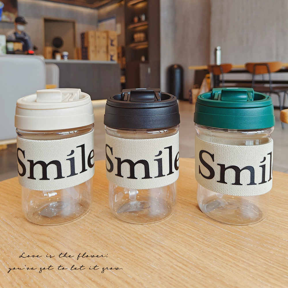 Simple plastic cups, double-drinking, anti-scalding, high appearance level, English coffee cups, fashionable and portable, hand-held straw water cups wholesale full figure