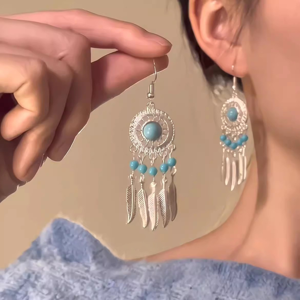 New Chinese-style tassel earrings for women, exotic Bohemian ethnic style, cool stud earrings, Hanfu cheongsam earrings for women details Picture