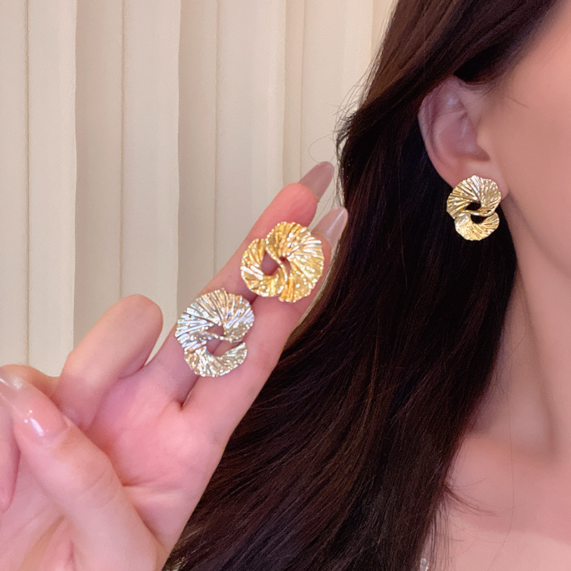 Exaggerated and irregular earrings from Europe and America, unique design sense, simple texture ear studs, cross-border bestsellers details Picture