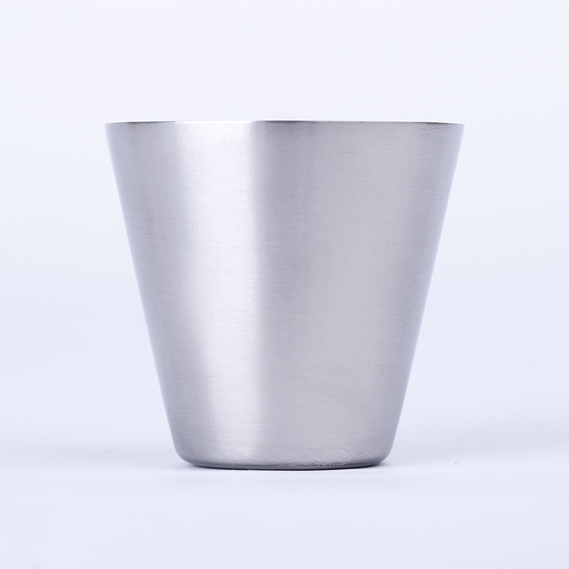 Wholesale of stainless steel beer and liquor cups, toothbrush and mouthwash cups, mini portable water cups details Picture