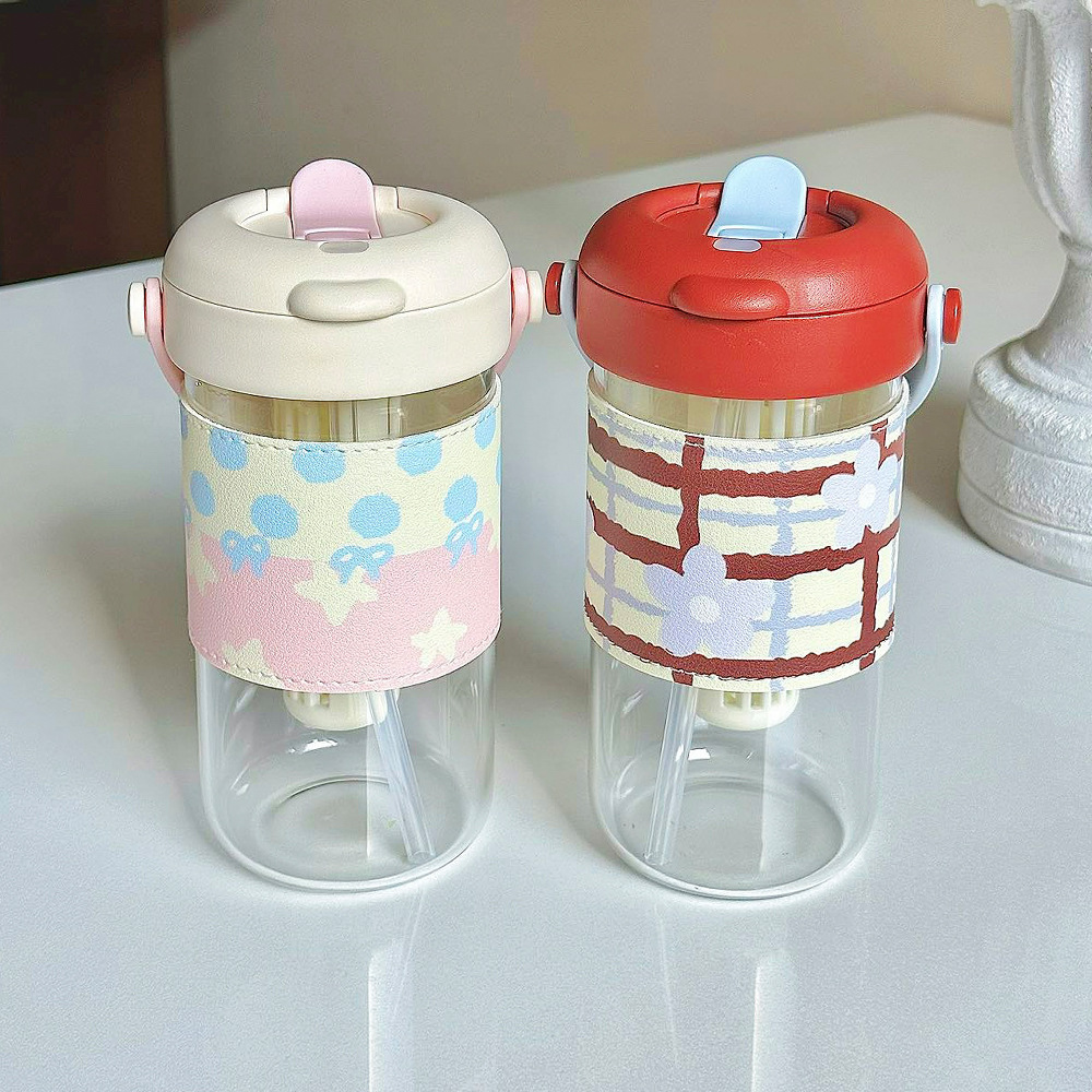 Girls' glass cup, high appearance level, high-temperature resistant and anti-scald tea brewing cup, simple tea and water separation, portable double-drinking straw cup Specification drawing