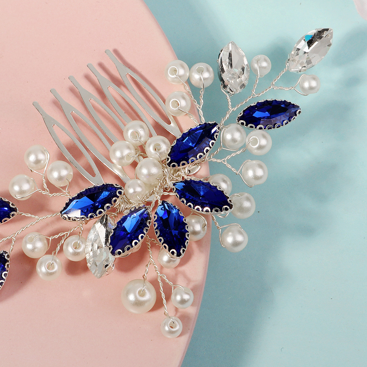 New ancient-style Hanfu hair accessories, handcrafted water diamond and pearl hairpins and combs for brides in European and American weddings Specification drawing