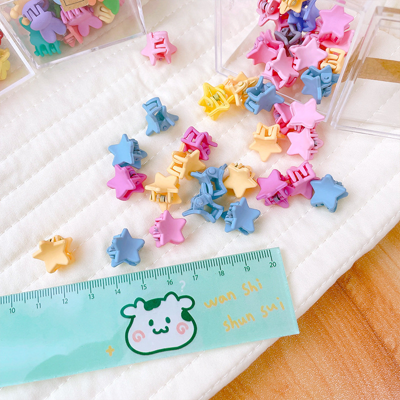 Baby hairpin girl Hyuna Wind Broken hair mini hairpin girl baby headwear Children's hairpin Cute hairpin girl Application Scenario