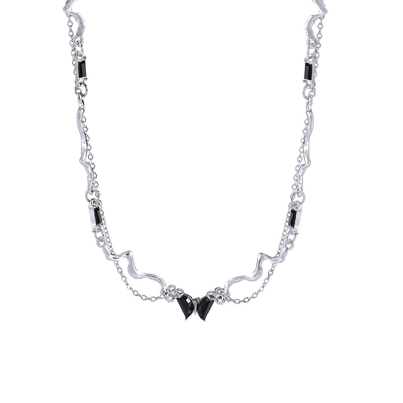 Dark, sweet and cool style double-layer black butterfly necklace, a high-end and versatile collarbone chain, a popular neck chain and a hot girl accessory Item Picture
