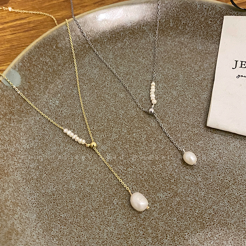 Freshwater pearl pendant necklace, women's light luxury niche design, high-end collarbone chain, retro simple light luxury neck chain Specification drawing