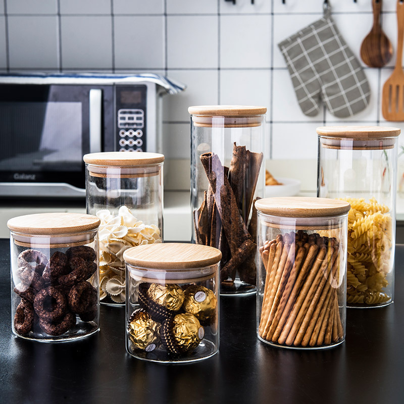 Bamboo and wood lid heat-resistant glass storage jar, sealed jar, storage bottle, seasoning jar, tea jar, dried fruit jar, storage bottle full figure