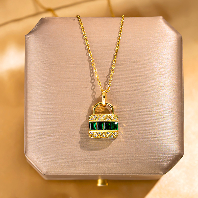 New emerald bag necklace from Japan and South Korea, exquisite zircon full diamond pendant for women, trendy style, light luxury and versatile collarbone chain full figure
