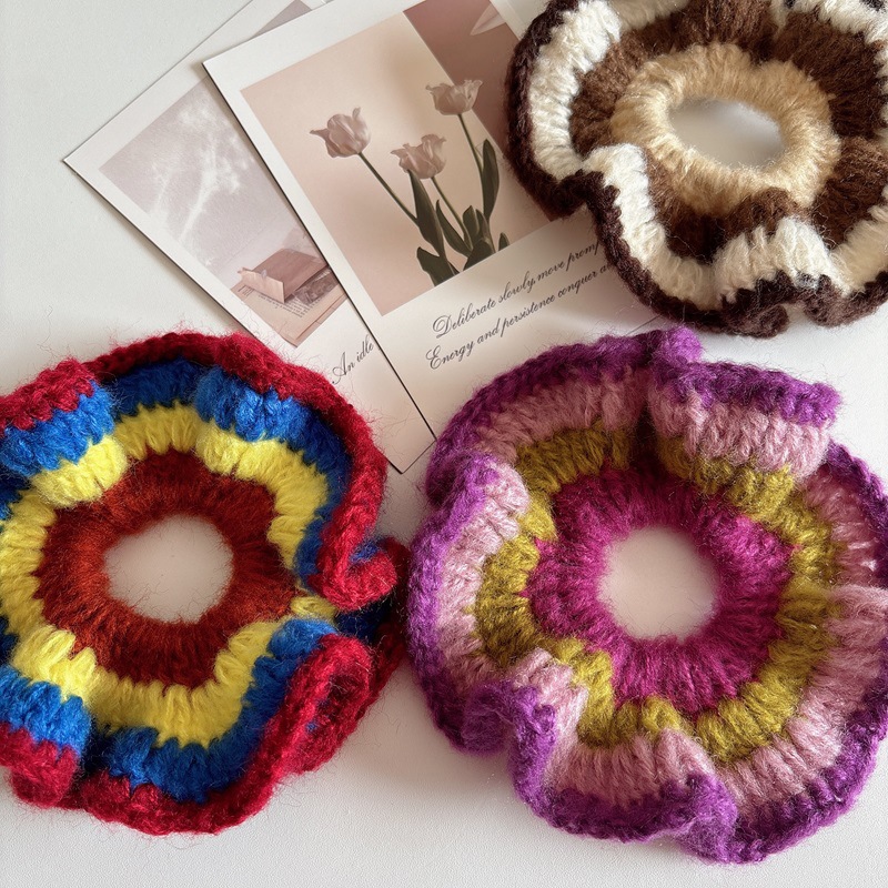 Autumn and winter handcrafted woolen pleated hair bands in rainbow colors, versatile and high-end hair accessories, simple hair ties, Korean-style headwear for women details Picture