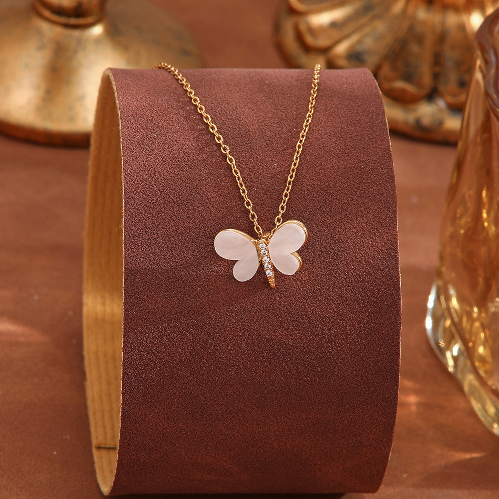 A silver titanium steel necklace with a light luxury design sense from Japan and South Korea, trendy and versatile on Instagram for women, a popular collarbone chain and a high-end necklace Specification drawing