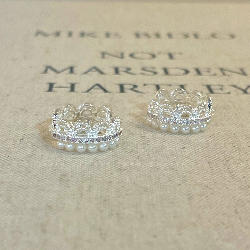 French zirconium lace-trimmed pearl earrings, women's ear rings, light luxury and high-end style, elegant and grand earrings and stud wholesale Application Scenario