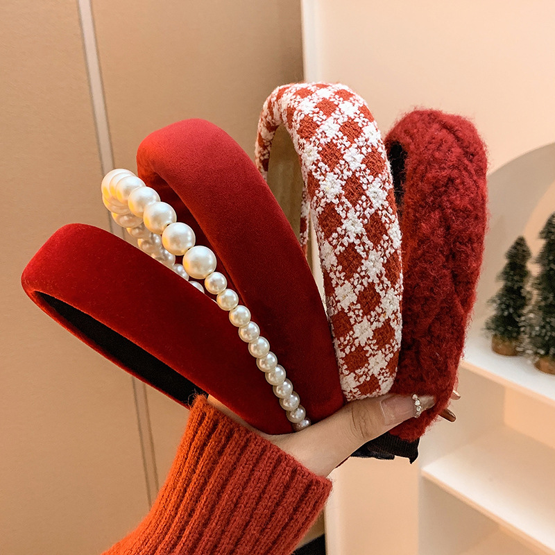 The 2022 New Year's style high top retro red hairband for women, a Korean Internet celebrity hair clipping headband with wide edges Specification drawing