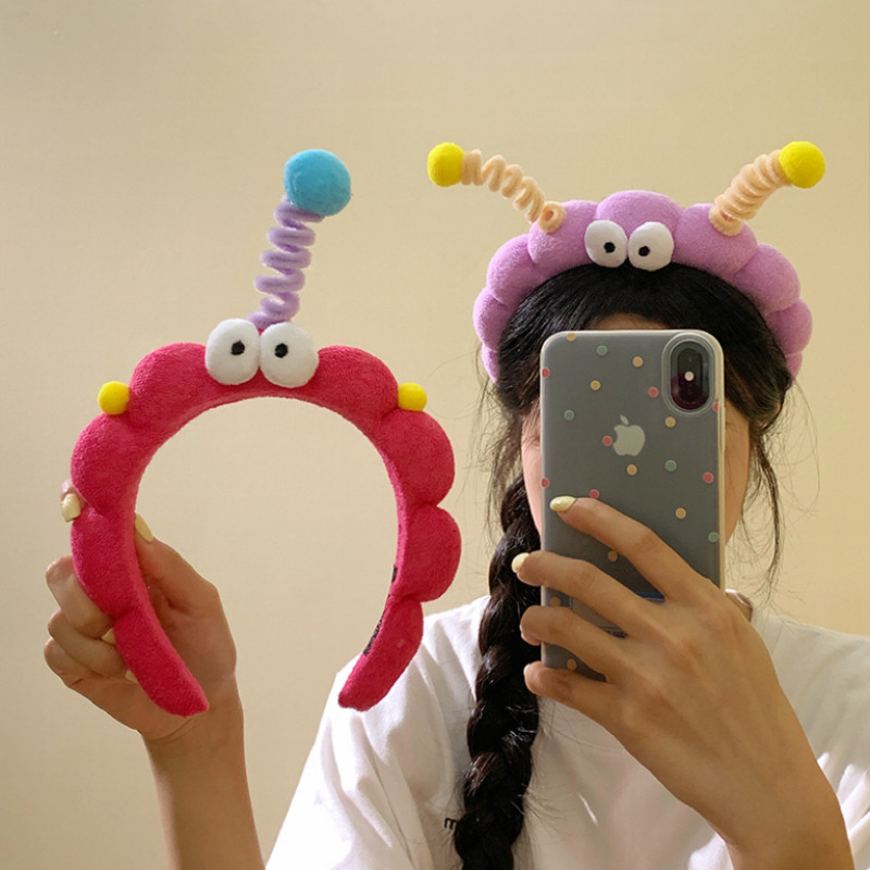 Fun twist stick, big eye sponge, face wash and hair band, home girlish style, face wash and mask, headband, hair press and hairpin Specification drawing