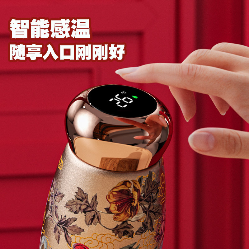 National trend mini chubby Ding insulated cup with temperature-displaying convenient pocket cup, simple and fashionable cup, company gift details Picture