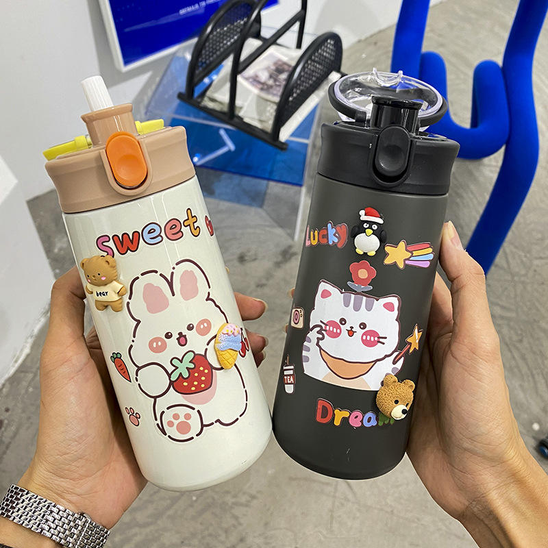 Customized cross-border new high-appearation-level portable Carter cups, insulated cups, cartoon pattern straws, bouncing cups and pea cups Specification drawing