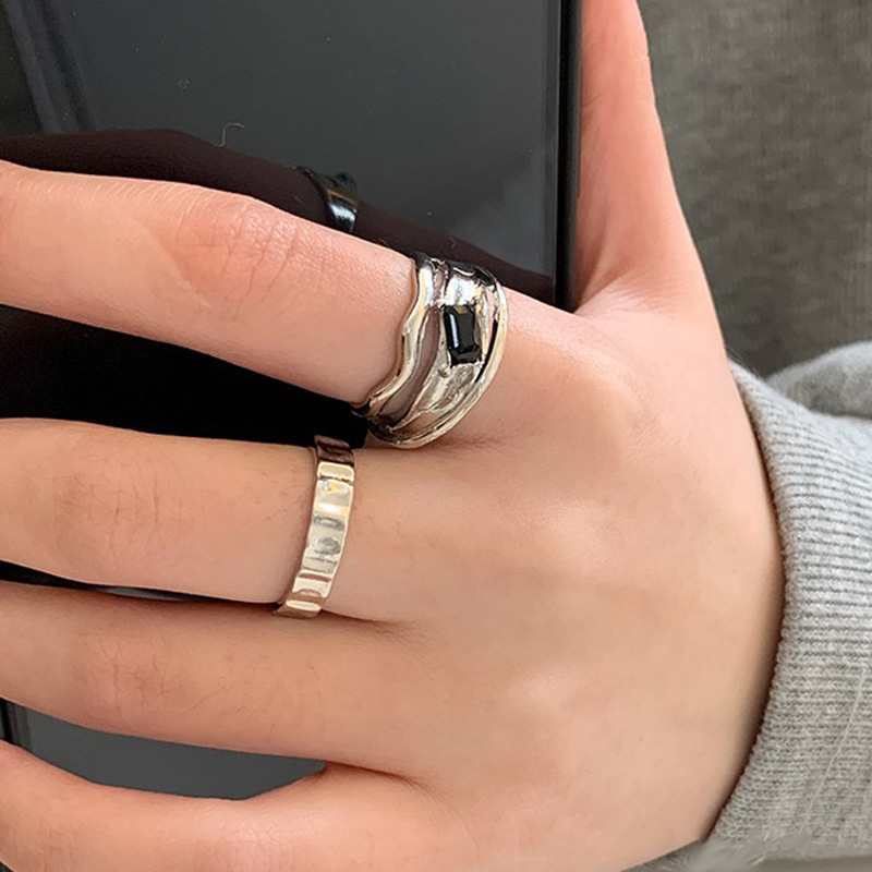 Cold and simple geometric, sweet and cool ring, niche design, high-end sense, index finger ring, light luxury style, open ring details Picture