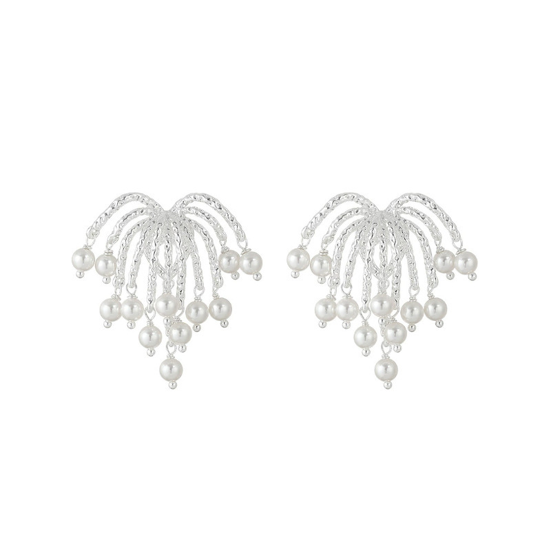 S925 Silver needle, a niche and high-end style, tassel fireworks waterfall earrings, women's fashion, versatile and elegant pearl stud earrings Item Picture