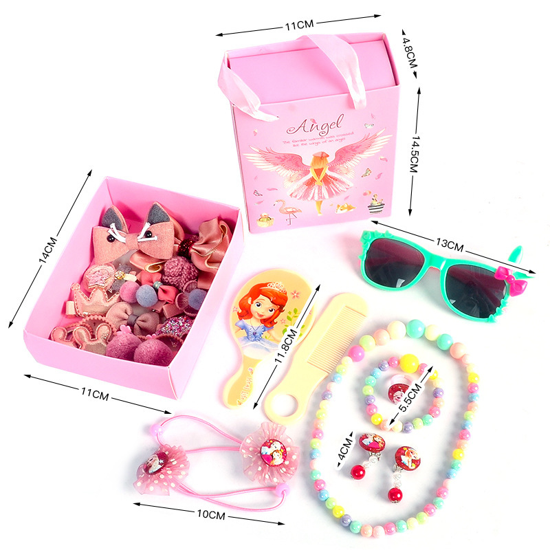 A 28-piece gift box from South Korea, featuring children's cartoon hairpins, glasses, necklaces, combs, hair bands, princess headwear, and cross-border hair bands for women Item Picture