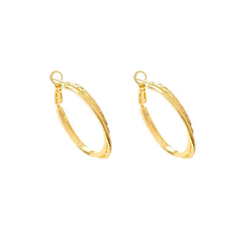 High-end and elegant circular ear ring earrings for women, an exaggerated, simple and cold style of European and American earrings, a niche new style in 2025 Item Picture