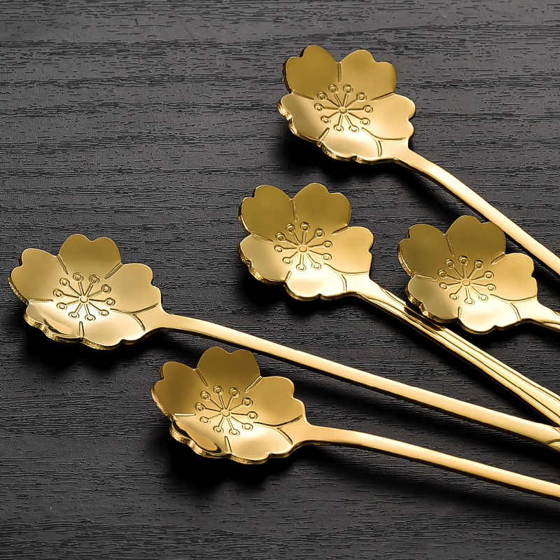 Wholesale of golden stainless steel cherry blossom coffee spoons, ice spoons, mixing spoons, glass cups, household water cups and exquisite spoons Specification drawing