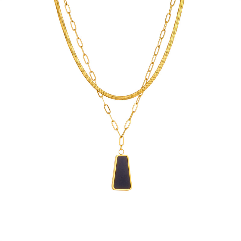 A fashionable, individual, high-end retro gold-plated stainless steel square geometric pendant double-layer stacked necklace Item Picture