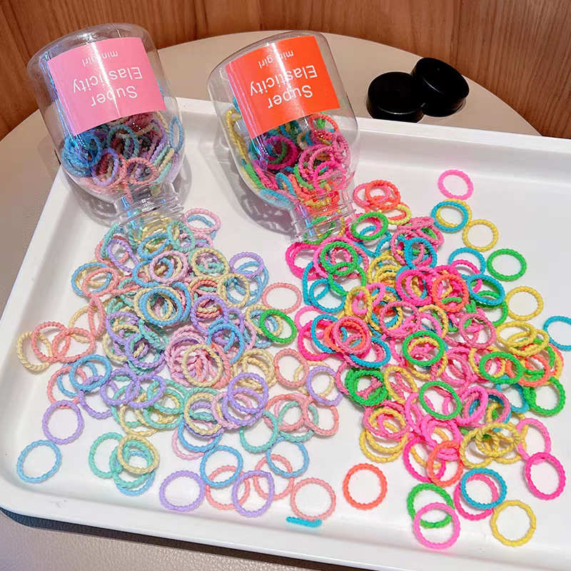 Children's canned rubber bands have high elasticity and won't damage hair. Baby hair ties have less hair volume. Little girls tie their hair with rubber bands and hair ties Application Scenario