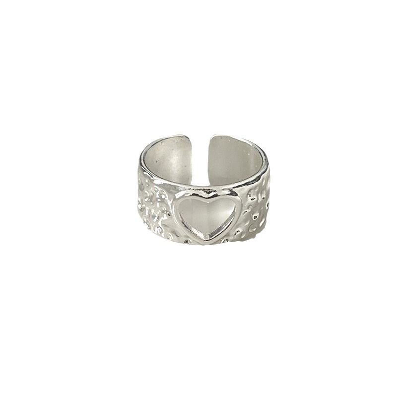 A new Japanese-style ring with a unique design and adjustable opening for the index finger ring, featuring a touch of love and micro-setting, is trendy and luxurious for women on Instagram Item Picture