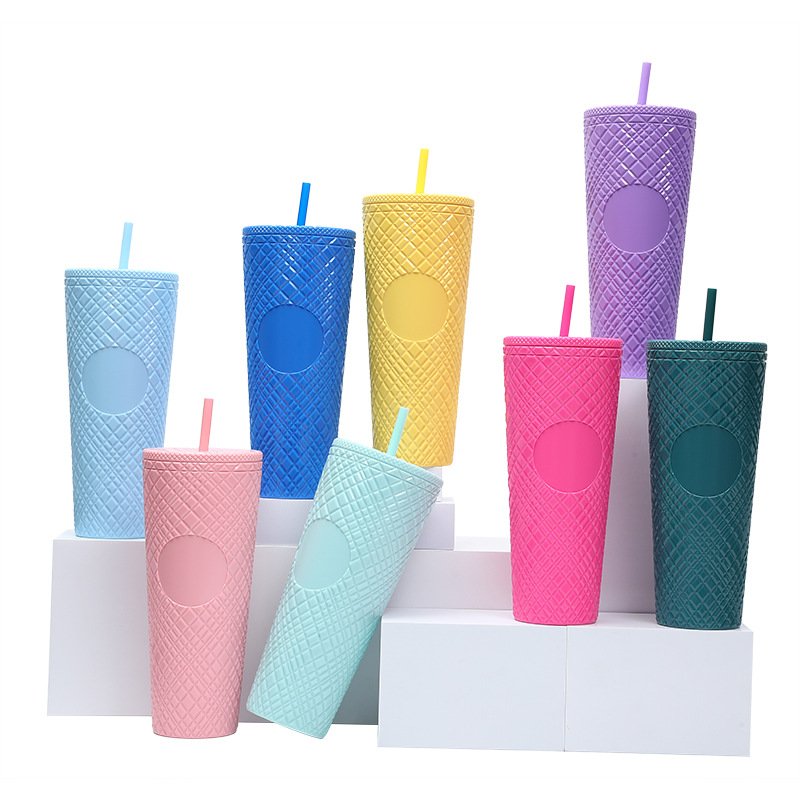 2025 New model factory direct supply 710ml Durian cup, Diamond creative Internet celebrity plastic straw cup, Starbar water cup Application Scenario
