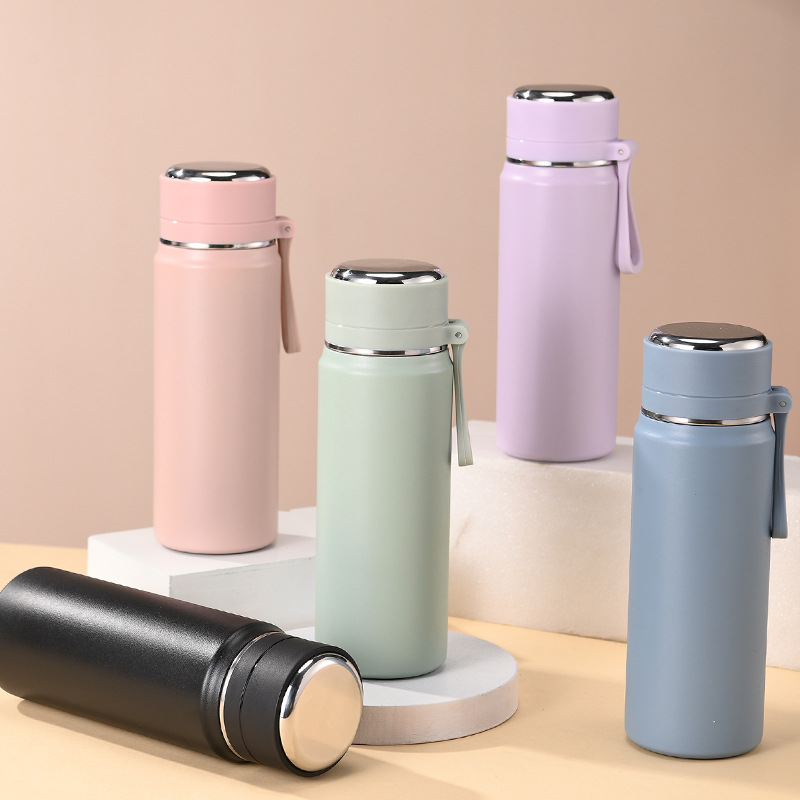 Simple insulated cup with high appearance level, 316 stainless steel, specially designed for boys, girls and children to go to school in 2023, a popular water cup Application Scenario