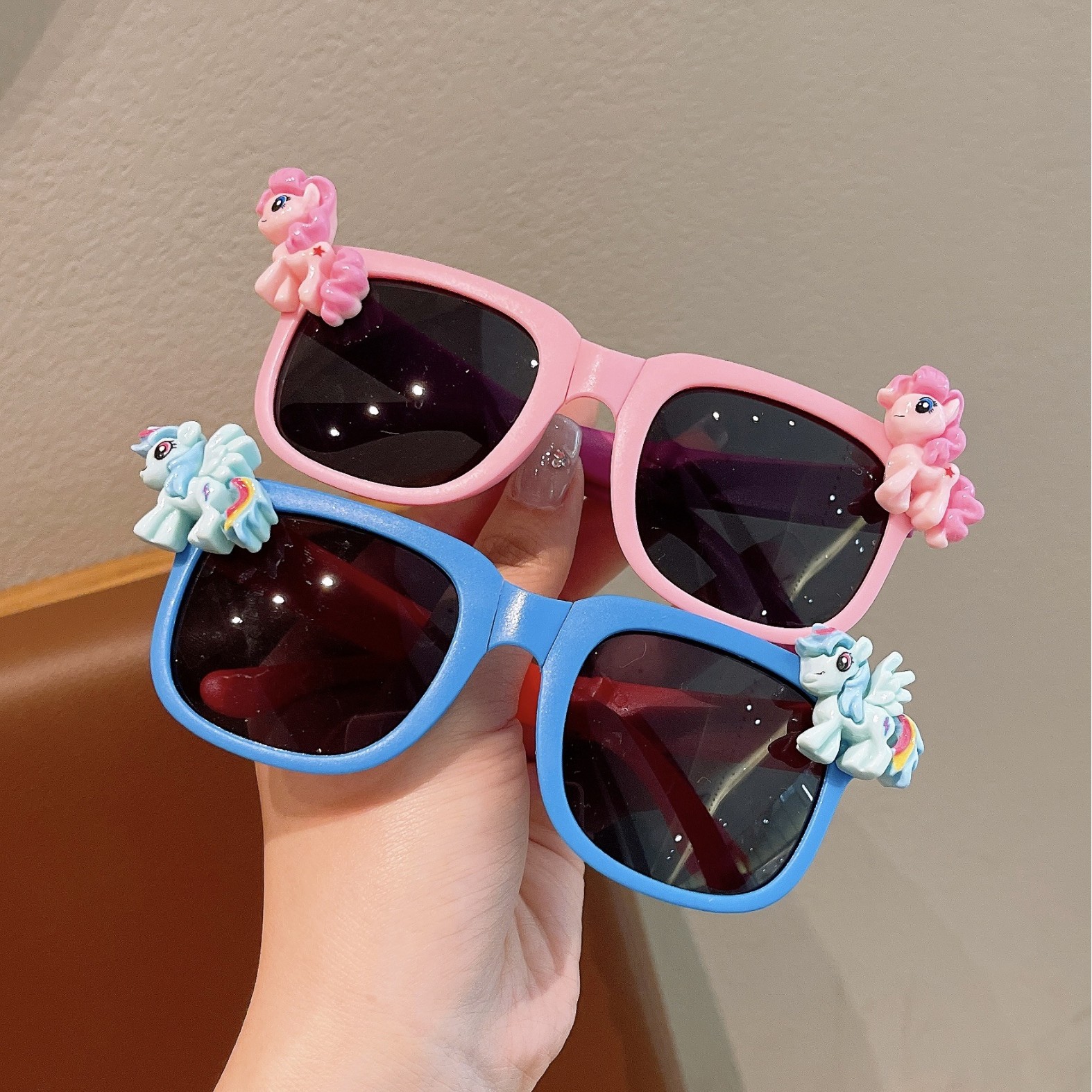 New children's glasses, Katon Kulomi sun protection sunglasses for boys and girls, folding sunglasses, cute little ones Specification drawing