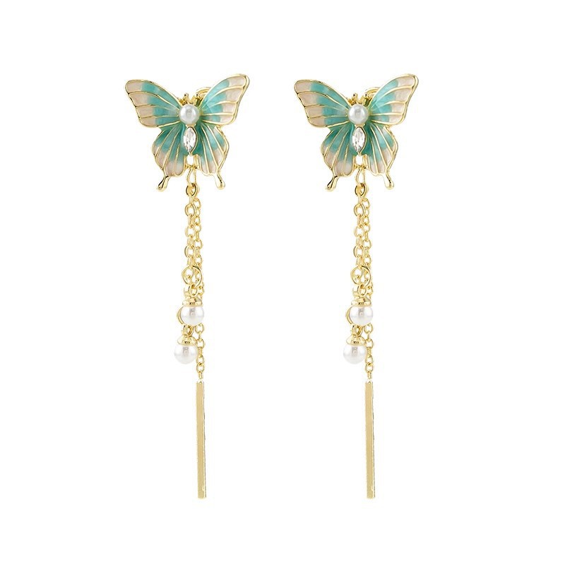 The super ethereal gradient butterfly tassel earrings for women, a new style of 2025, exude a light luxury and high-end feel. They are a popular earpiece Item Picture