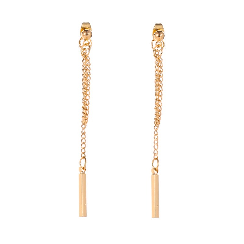 The new earrings are trendy and fashionable, featuring long tassel earrings in a Korean style with a simple and elegant style and a chain stud Item Picture