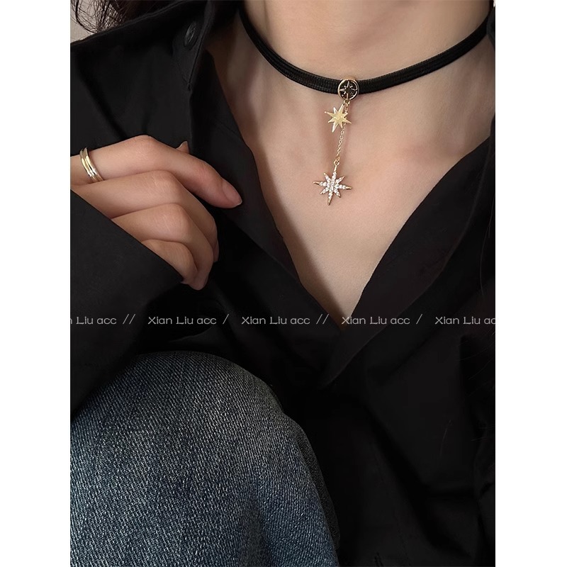 Sweet and cool Maillard Oceight-pointed Star choker necklace, pu leather necklace, women's niche design sense collar collarbone chain full figure